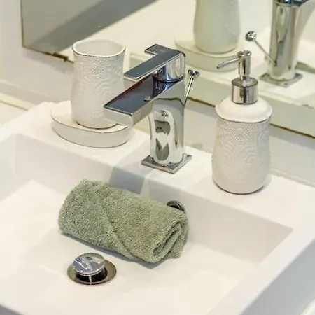 Diplomat Quarter 2 Bdr By Newave *