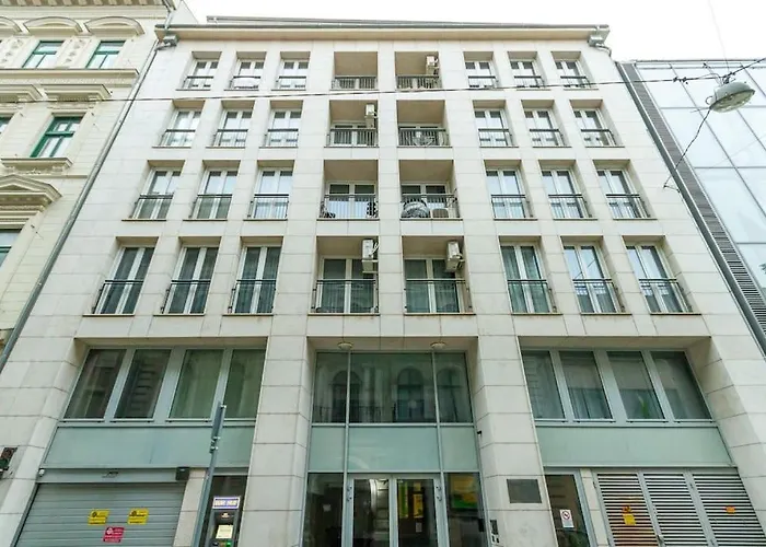 Appartement Diplomat Quarter 2 Bdr By Newave
